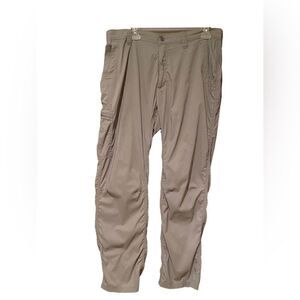 Mountain Khaki Green Hiking Pants Size 35/30